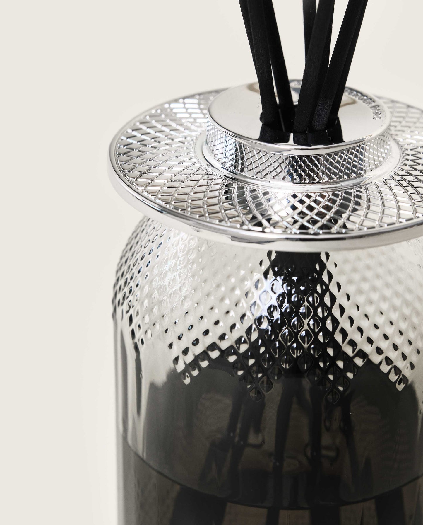 Coffret cadeau diffuseur de parfum Evanescence + cuir mystique — gris
