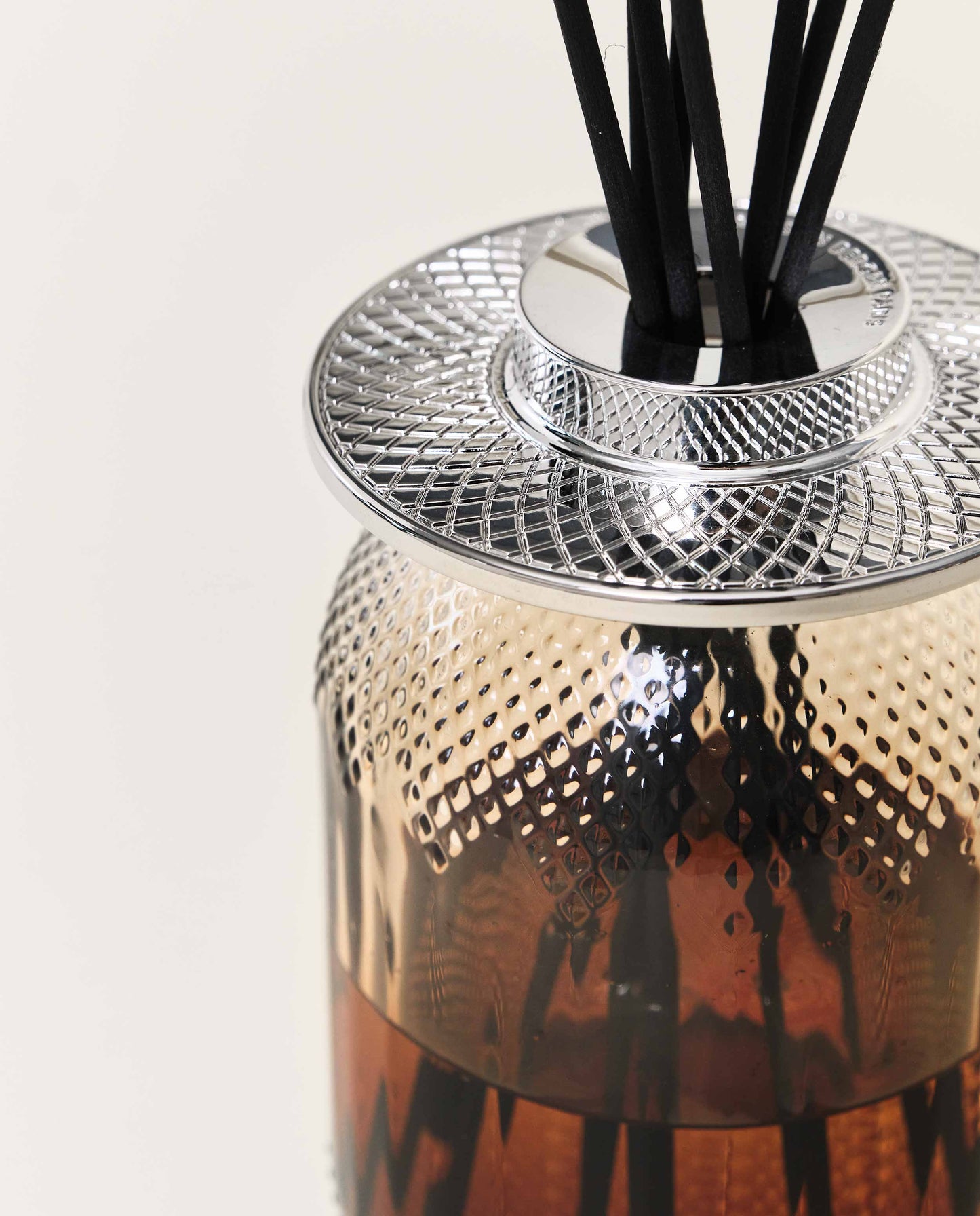 Evanescence Reed Diffuser Gift Set + Mystic Leather—Fawn